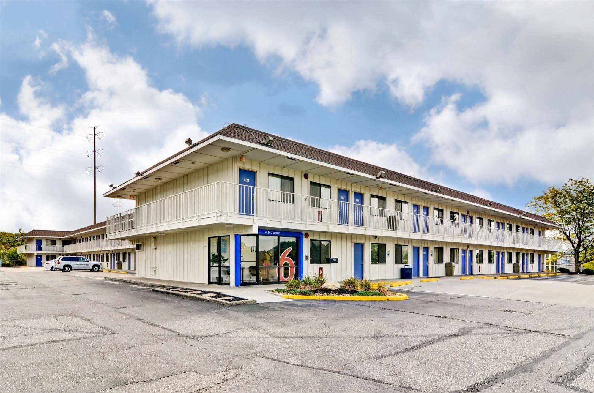 Motel 6-Pittsburgh, Pa - Crafton Exteriör bild